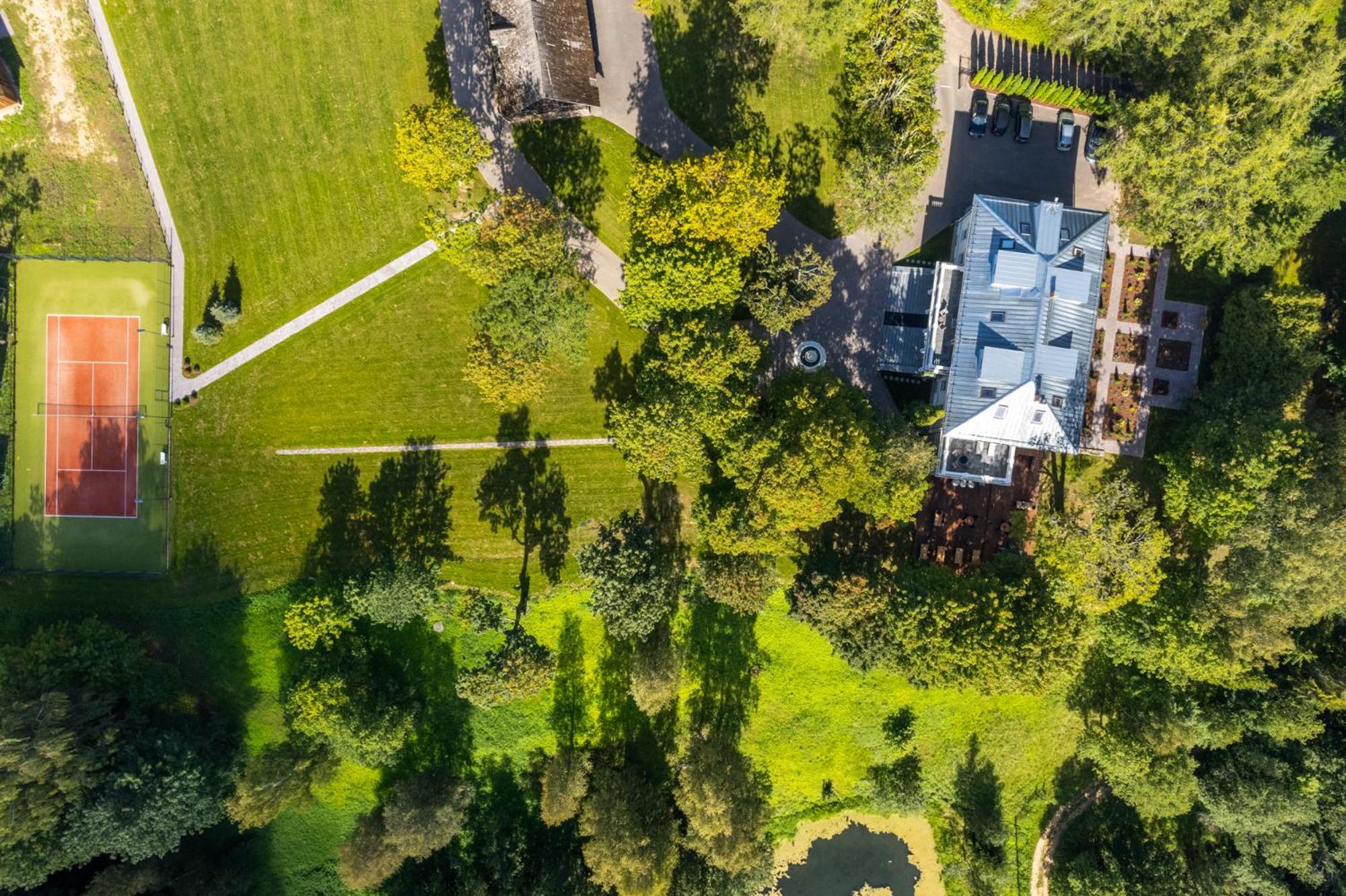 The Manor Sports & Spa Tõrve Esterno foto