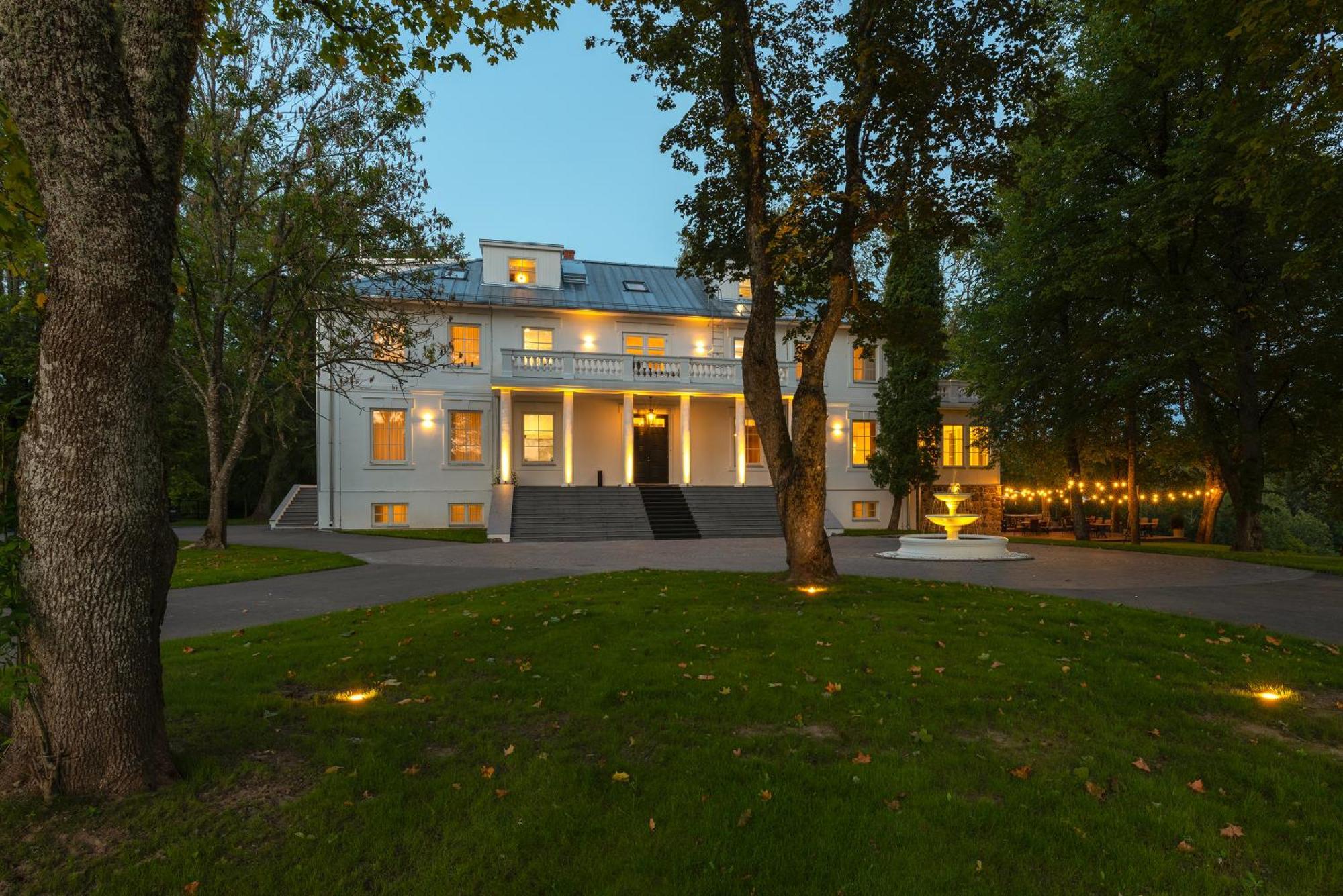 The Manor Sports & Spa Tõrve Esterno foto
